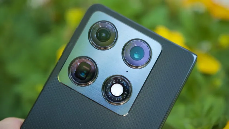 Đánh giá Motorola Razr Fold - hình 9