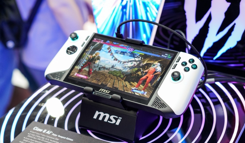 đánh giá msi claw 8 ai+ ảnh 16