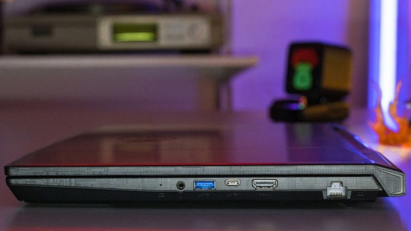 Những dòng máy tính MSI Katana được trang bị đầy đủ các cổng kết nối không dây và có dây