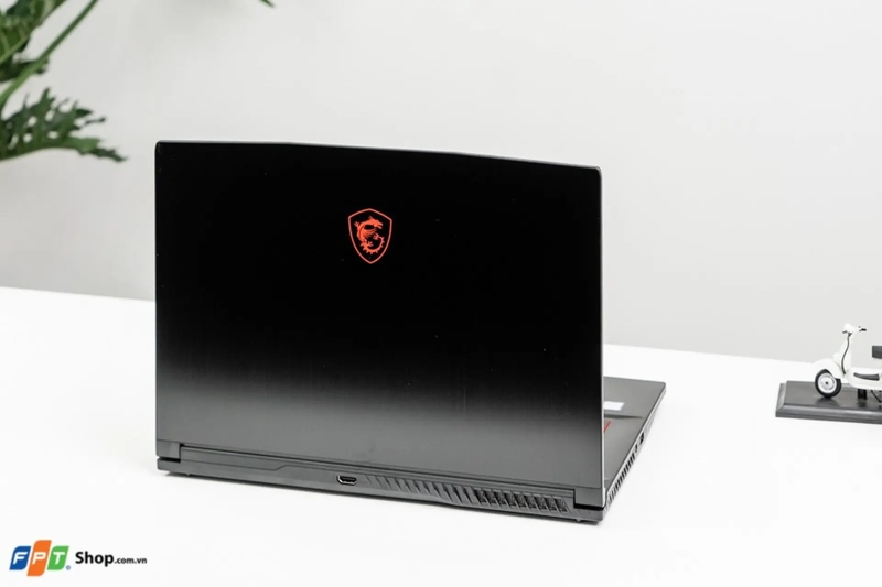 Đánh giá MSI Thin 15 3