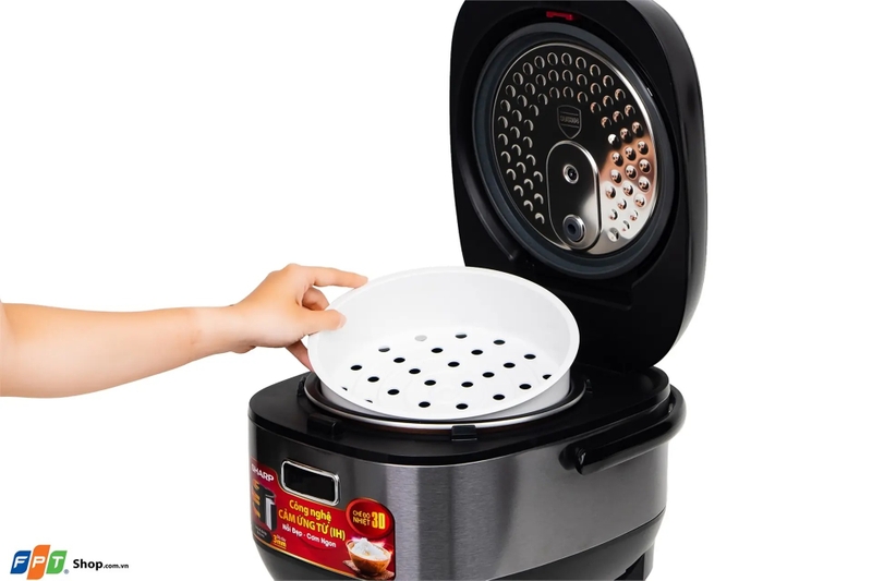 Đ&aacute;nh gi&aacute; nồi cơm điện cao tần Sharp KS IH191V 4