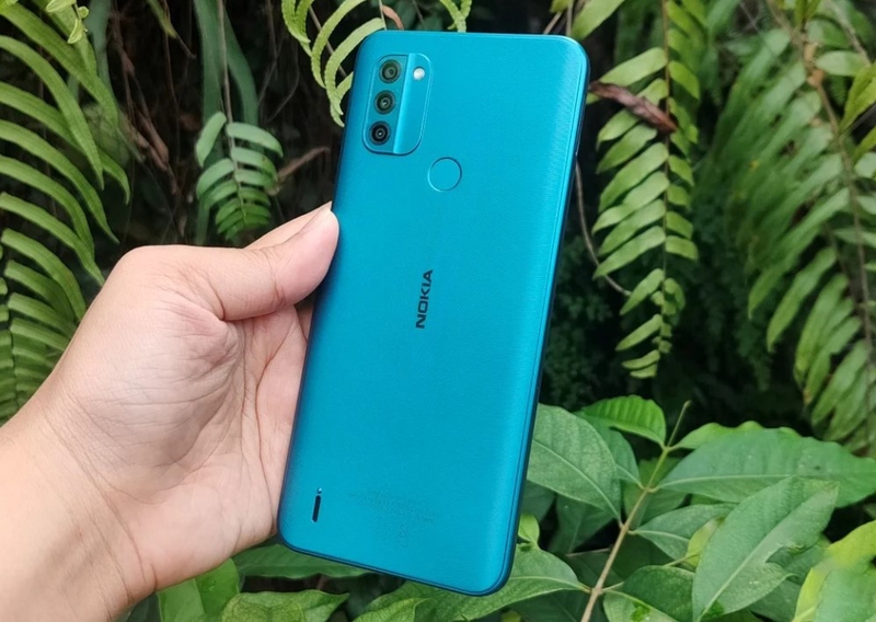 Đánh giá Nokia C31 - hình 1