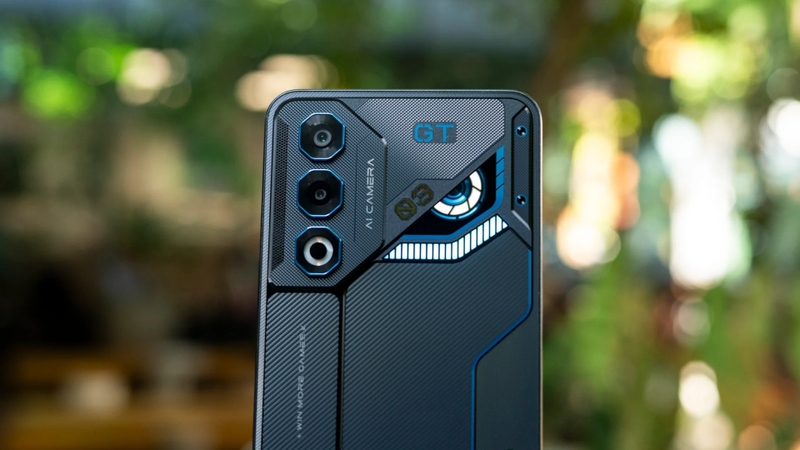 Camera