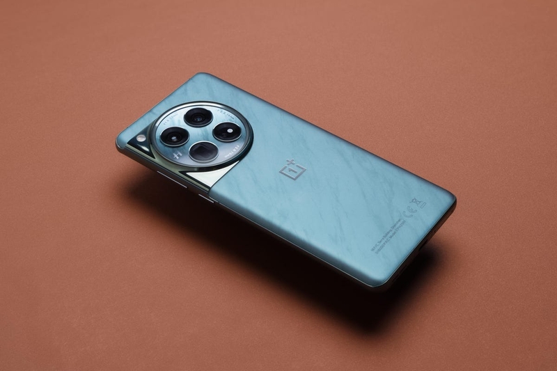 Đánh giá OnePlus 12 2