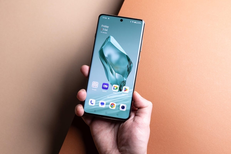 Đánh giá OnePlus 12 4