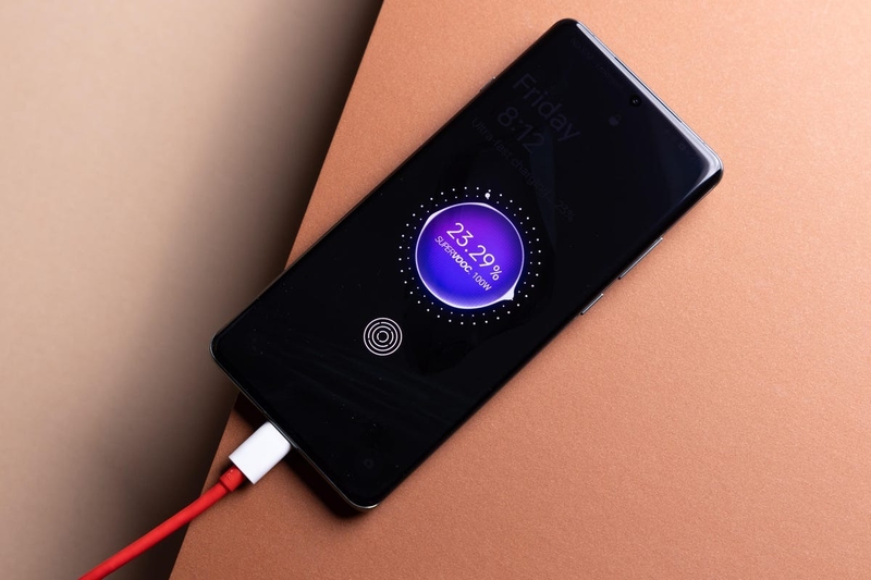 Đánh giá OnePlus 12 9