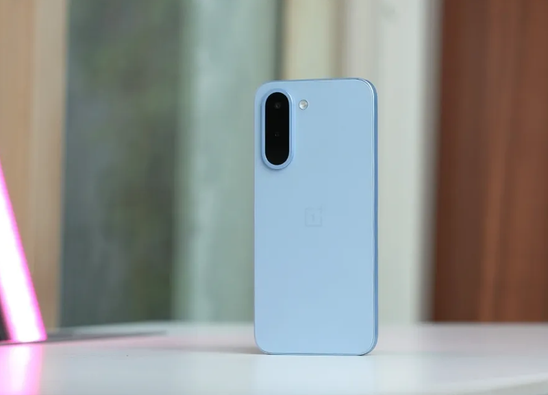 Đánh giá OnePlus N6x 2