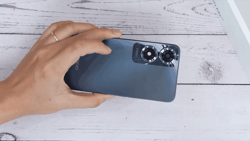 Camera sau 13 MP đáp ứng nhu cầu chụp ảnh cơ bản