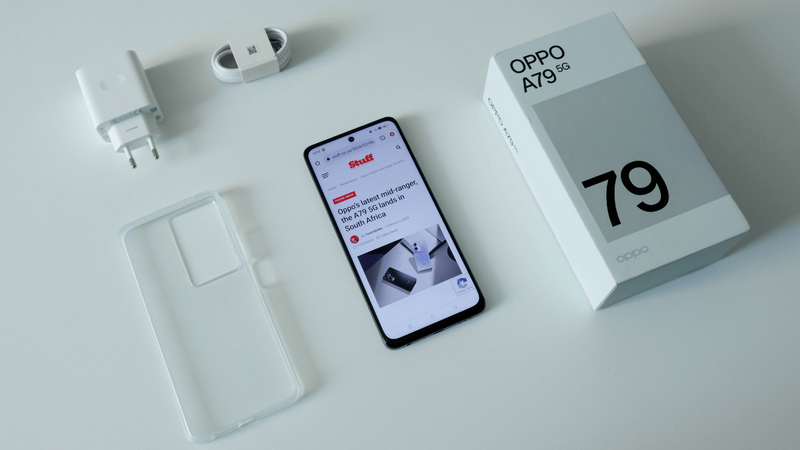 Đánh giá OPPO A79 1