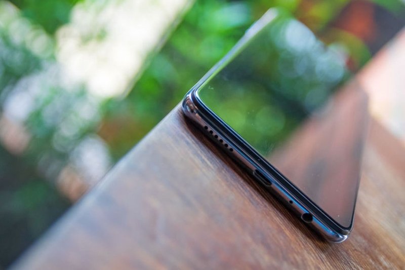 Đánh giá OPPO F7 - 07