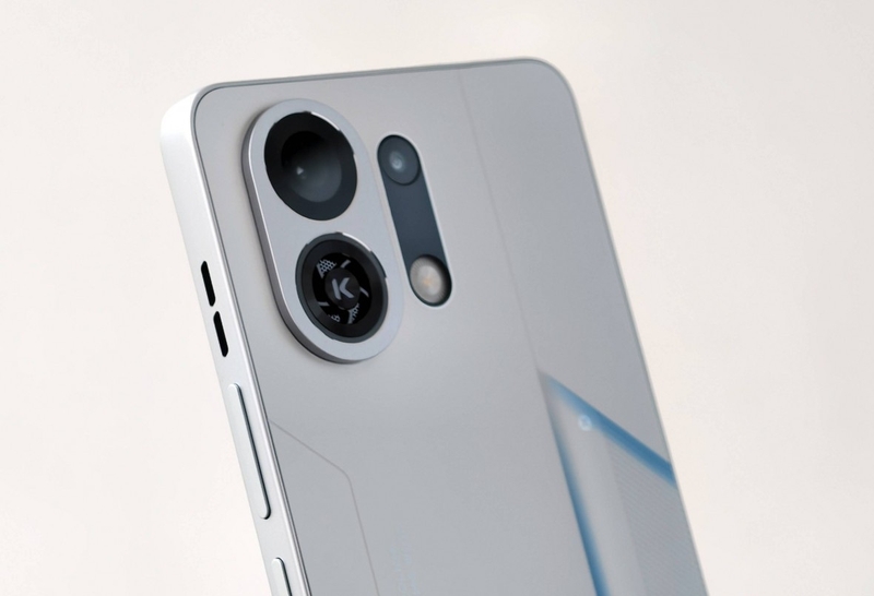 Đánh giá OPPO K13 Turbo Pro 11
