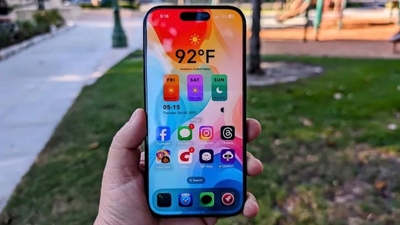 đánh giá pin iphone 15 pro ảnh 5