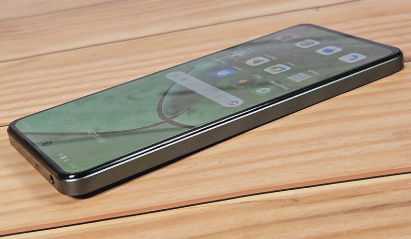 gioi thieu realme 12