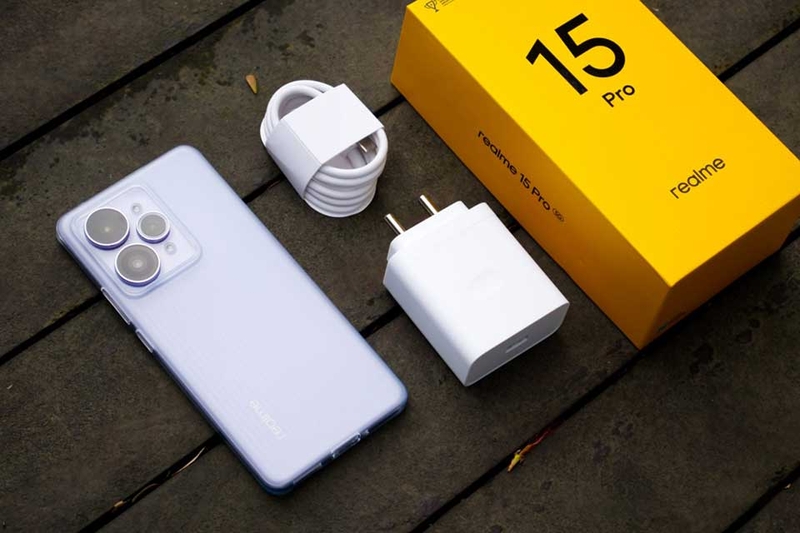 Đánh giá Realme 15 Pro - 02