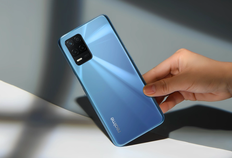 Đánh giá Realme 8 4