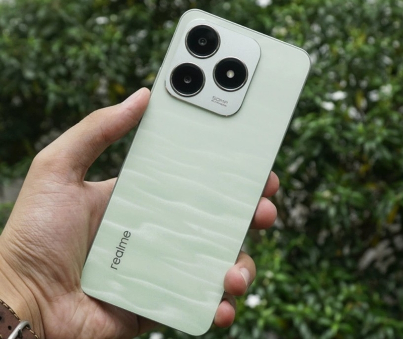 Đánh giá realme C65s - hình 1