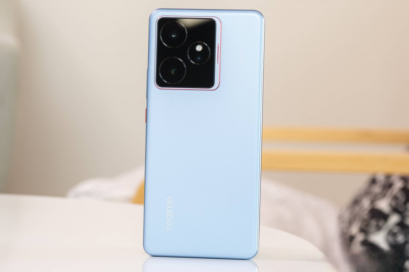 gioi thieu realme gt 7