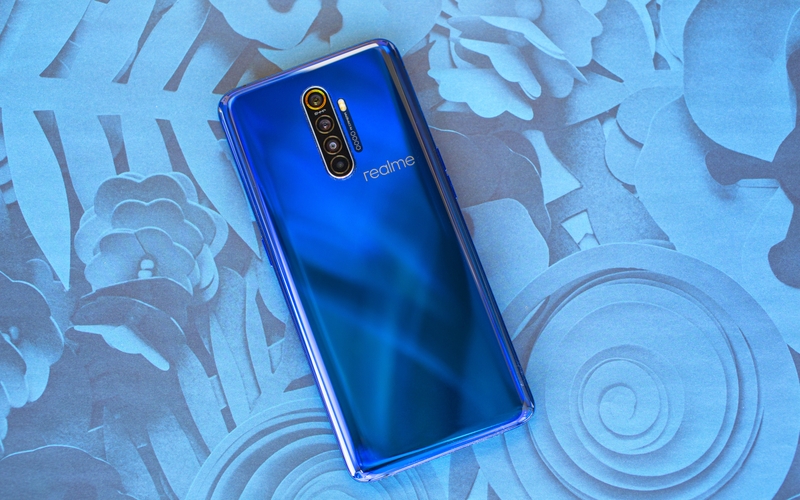 Đánh giá Realme X2 Pro - hình 1