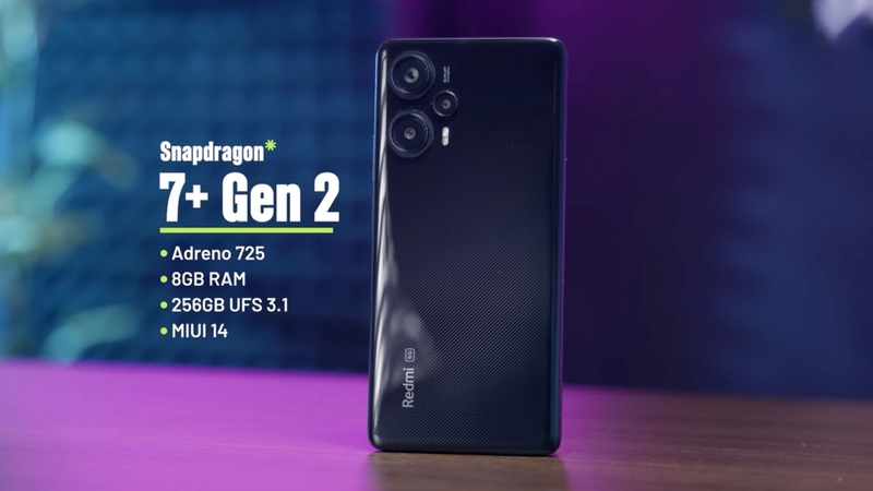 Hiêu năng ổn định với xử lý Snapdragon 7+ Gen 2