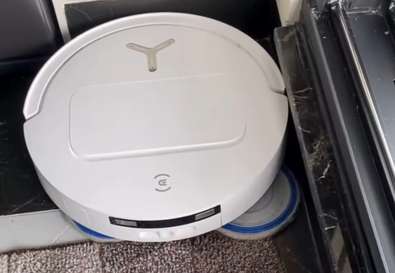 Đánh giá robot hút bụi lau nhà Ecovacs Deebot T50 Omni - hình 9