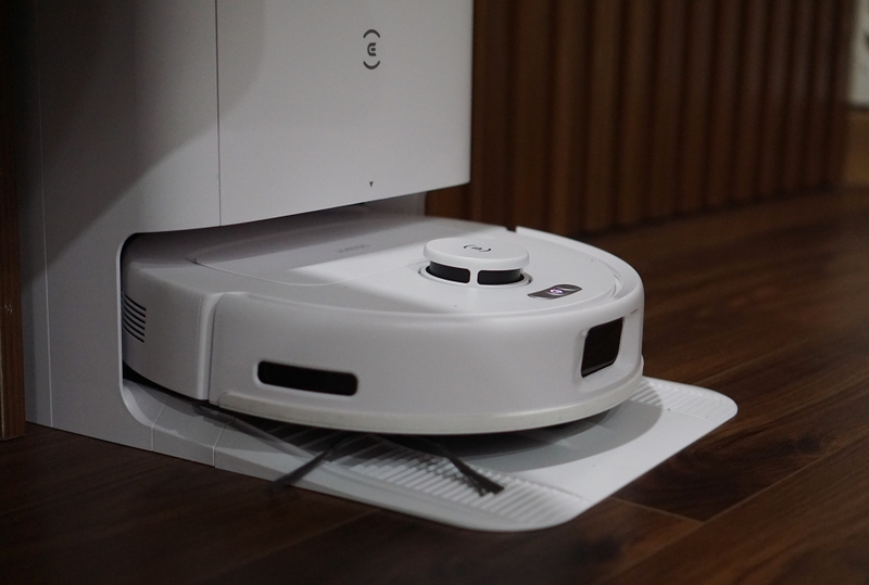 Đánh giá robot hút bụi lau nhà Ecovacs N30 Pro Omni (ảnh 1)