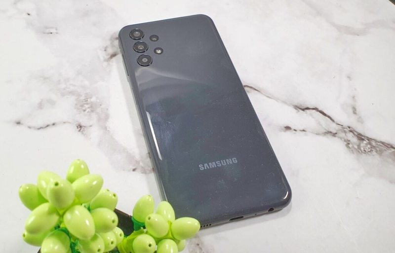 Đánh giá Samsung A13 - hình 1