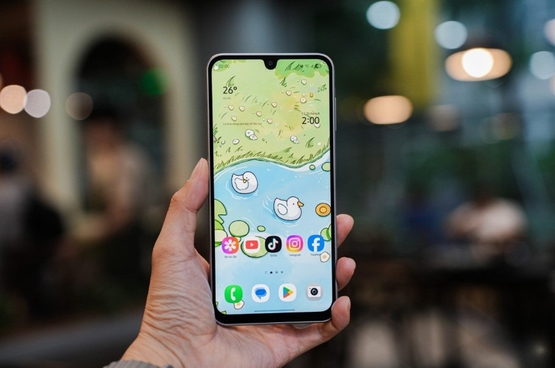 đánh giá samsung a17 hình 13