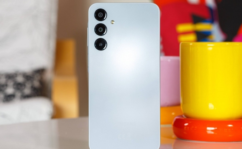 Đánh giá Samsung Galaxy A16 1