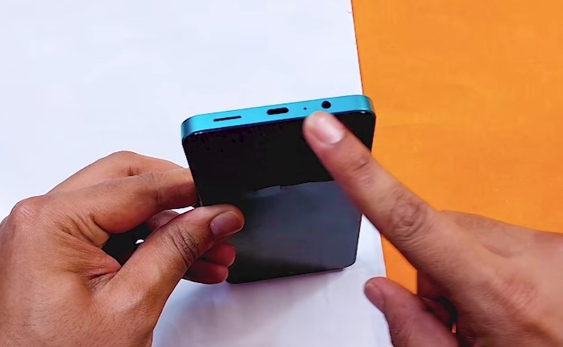 Đánh giá Samsung Galaxy M17e - hình 3