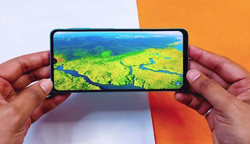 Đánh giá Samsung Galaxy M17e - hình 5