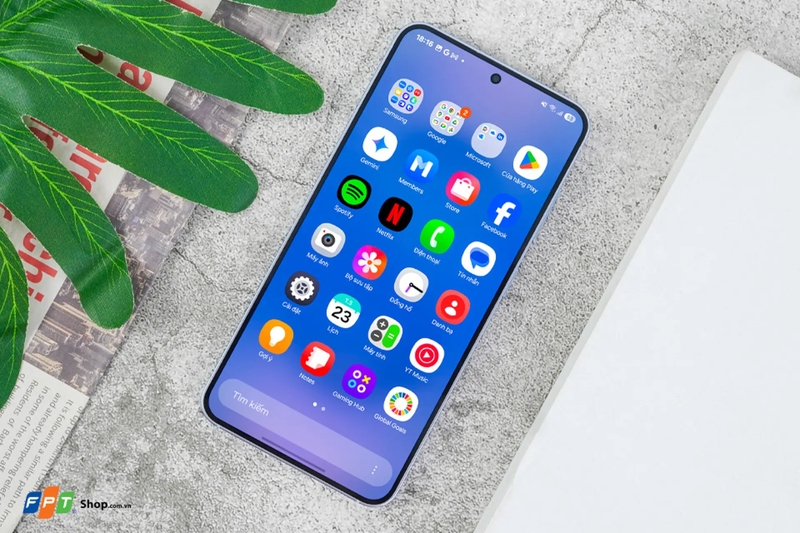 Đánh giá Samsung Galaxy S25 6