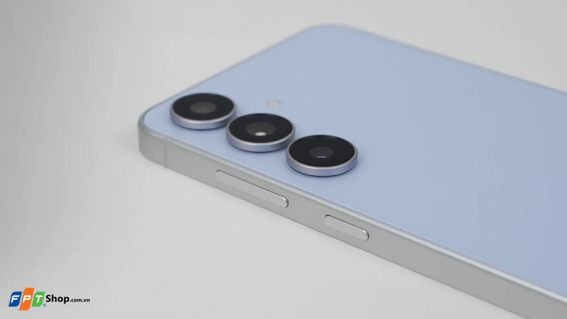 Đánh giá Samsung Galaxy S25 FE hình 8