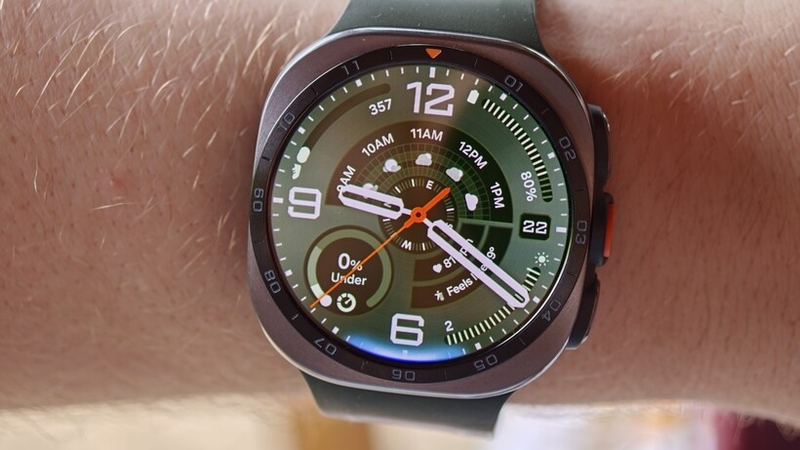 danh-gia-samsung-galaxy-watch-ultra2-7.jpg