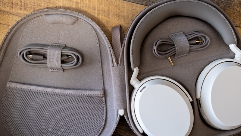 Đánh giá Sennheiser Momentum 5 Wireless - hình 1