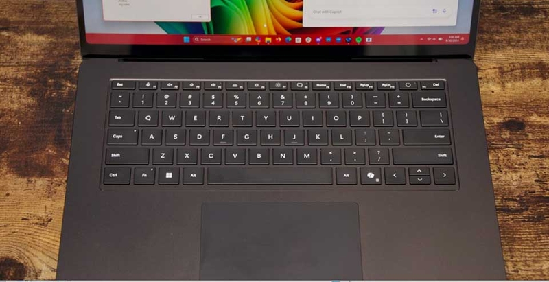 Đánh giá Surface Laptop 7 - 06