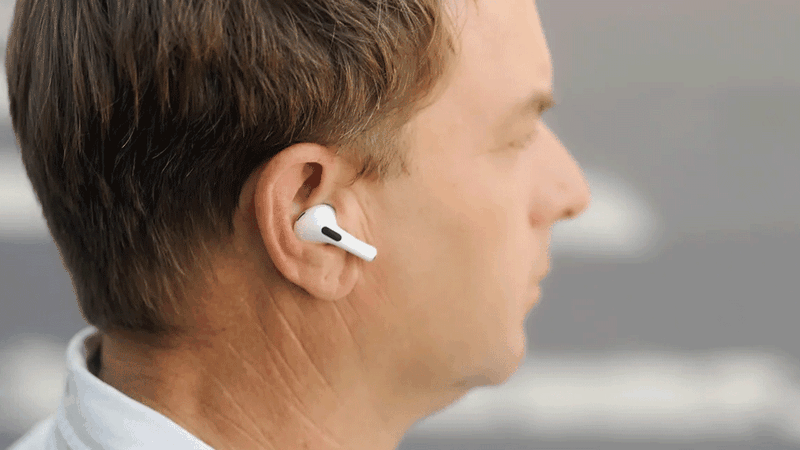 AirPods Pro 2023 có microphone xử lý âm thanh tốt