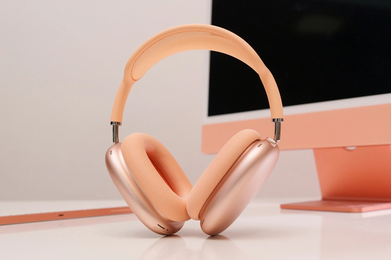 AirPods Max 2024 duy trì thời lượng phát tối đa lên đến 20 giờ kể cả khi bật chống ồn chủ động