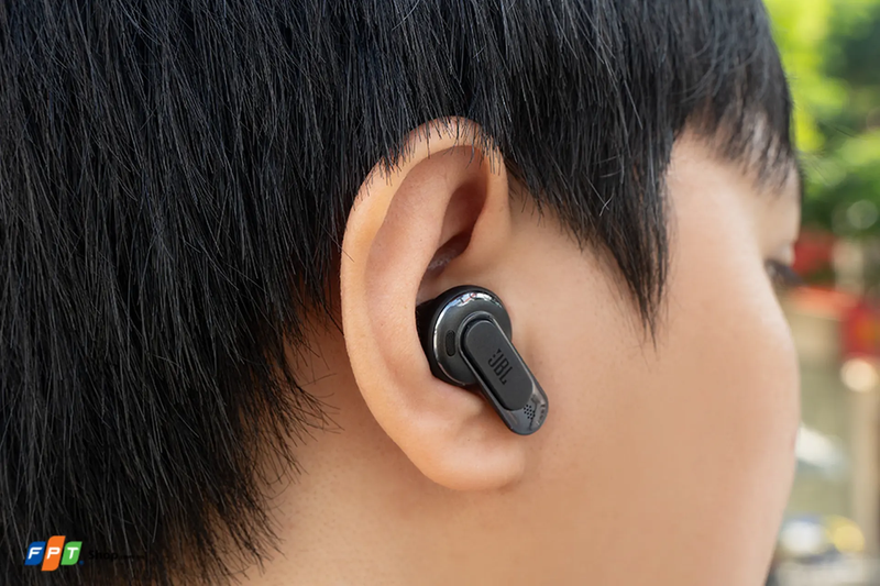 Đánh giá tai nghe JBL TOUR PRO 3 - hình 3