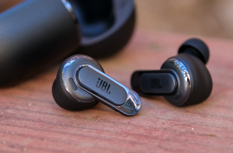Đánh giá tai nghe JBL TOUR PRO 3 - hình 7