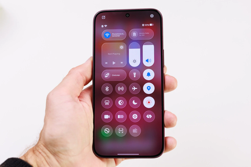 Đánh giá Tecno Camon Slim 5G - hình 9