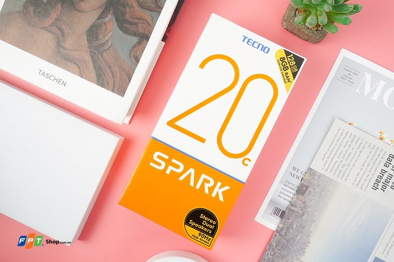 danh-gia-tecno-spark-20c-2.jpg