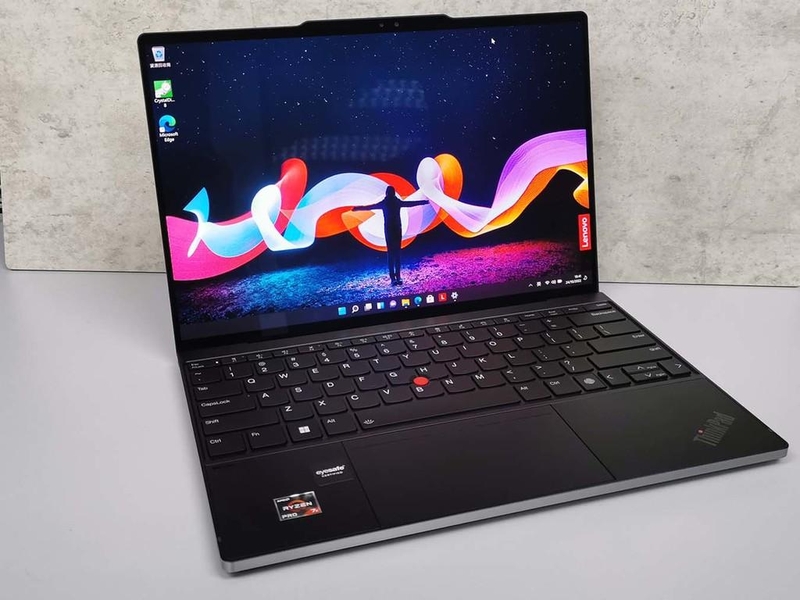 đánh giá ThinkPad Z13 - Hình 7
