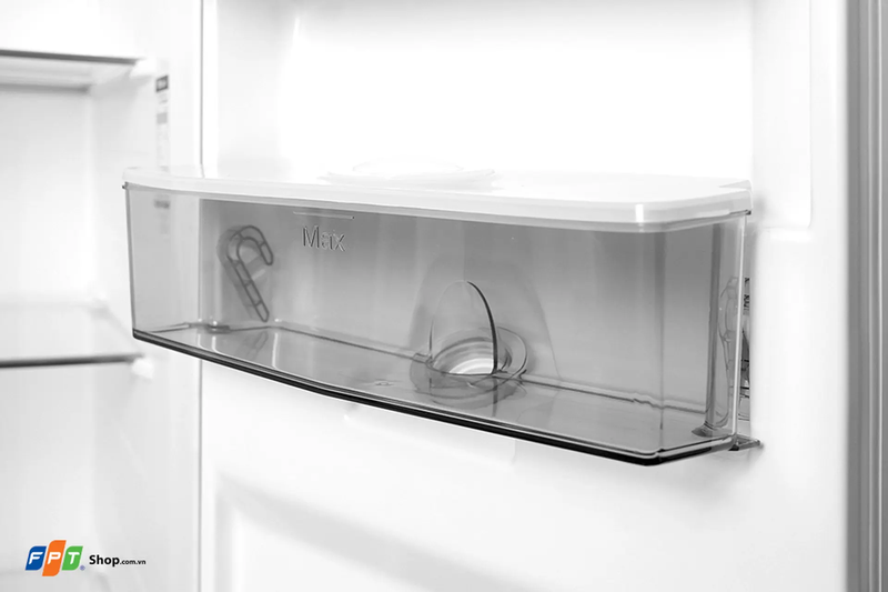 Đánh giá tủ lạnh Casper SBS 460PBW 4