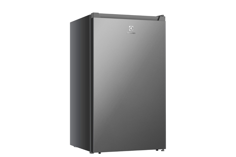 đánh giá tủ lạnh electrolux 94 lít eum0930ad-vn hình 5