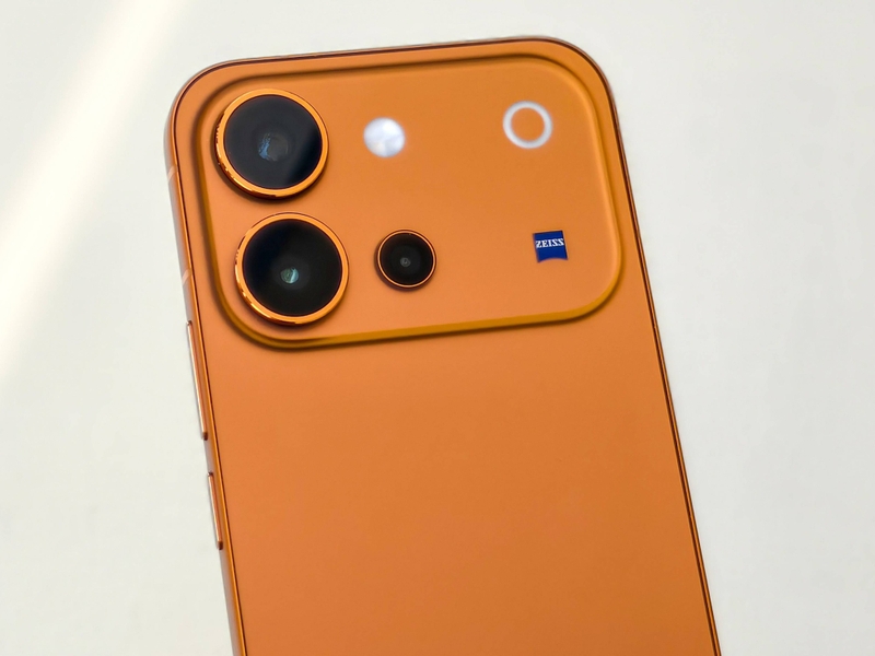 Đánh giá vivo V80 - hình 2