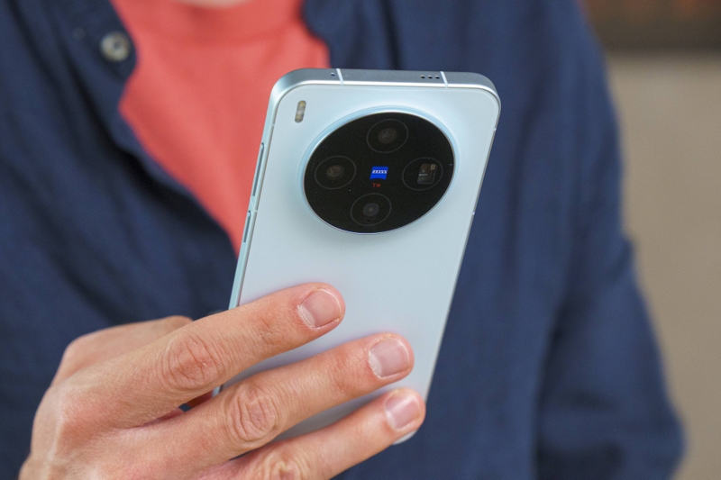 Đánh giá vivo X300 - hình 1