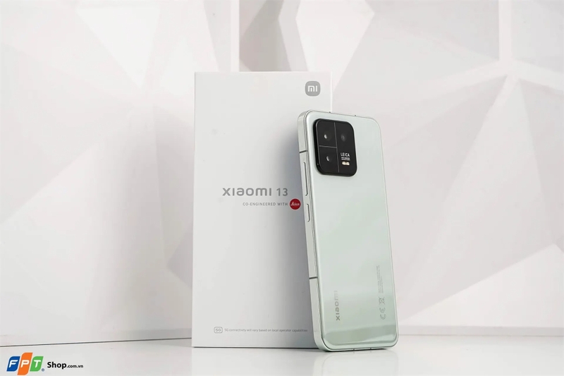Đánh giá Xiaomi 13 2