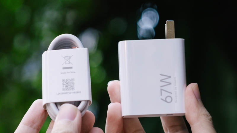 Pin và sạc