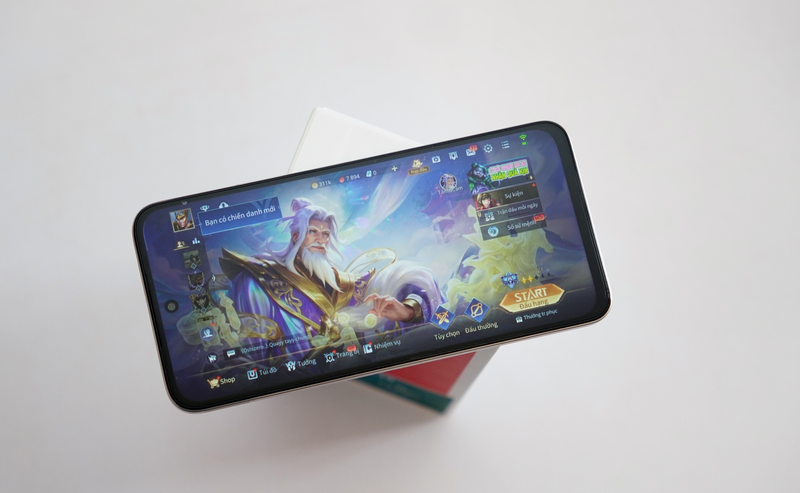 Đánh giá Xiaomi Redmi 15 5G 3