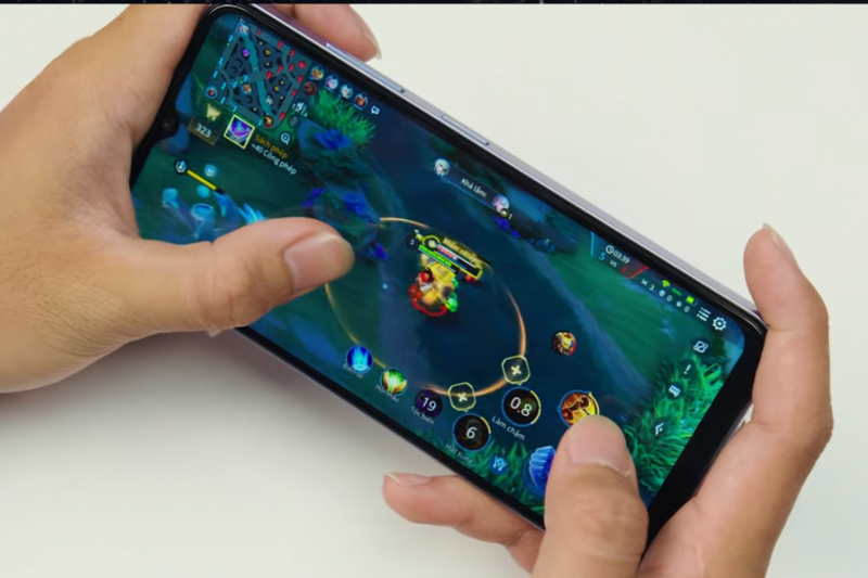 Đánh giá ZTE Blade V50 (5)